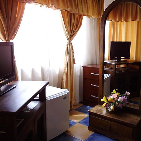 Hotel Casa Colonial Санта-Роса-де-Кабаль Экстерьер фото