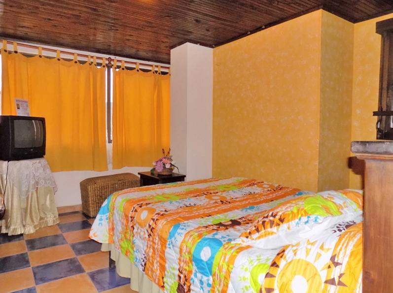 Hotel Casa Colonial Санта-Роса-де-Кабаль Экстерьер фото