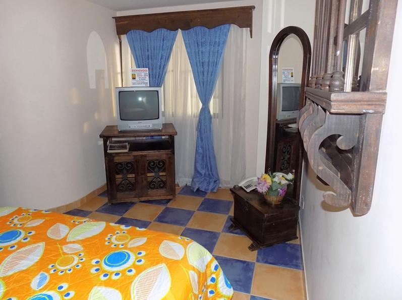 Hotel Casa Colonial Санта-Роса-де-Кабаль Экстерьер фото