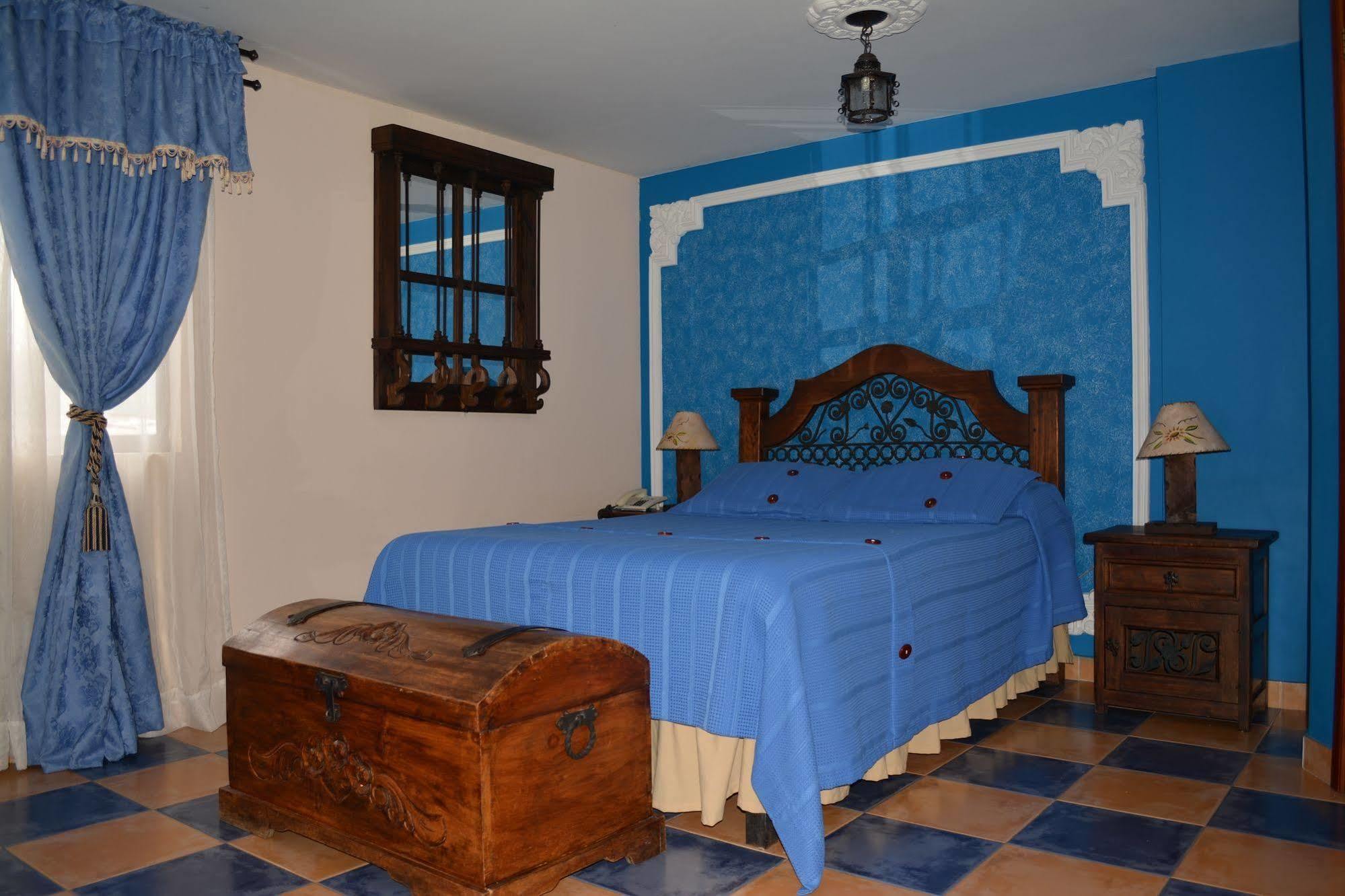 Hotel Casa Colonial Санта-Роса-де-Кабаль Экстерьер фото